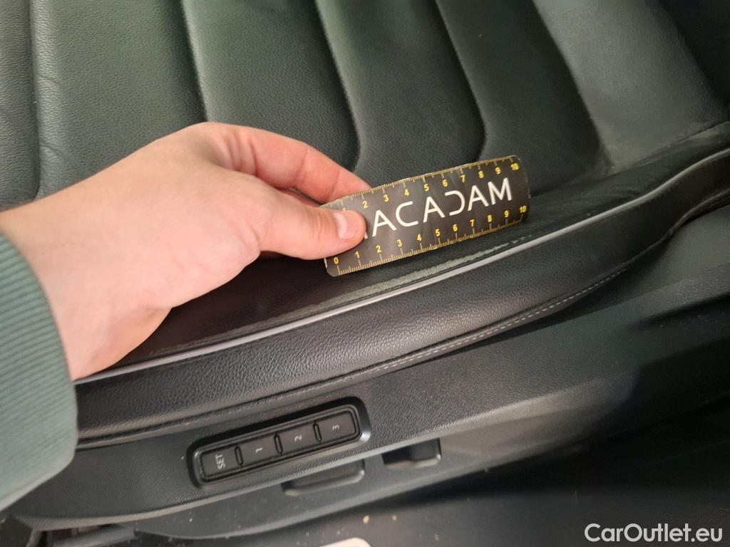  Volkswagen  Tiguan VOLKSWAGEN   2020  5P  SUV 1 4 eHybrid 245 DSG6 R Line Exclusive #21