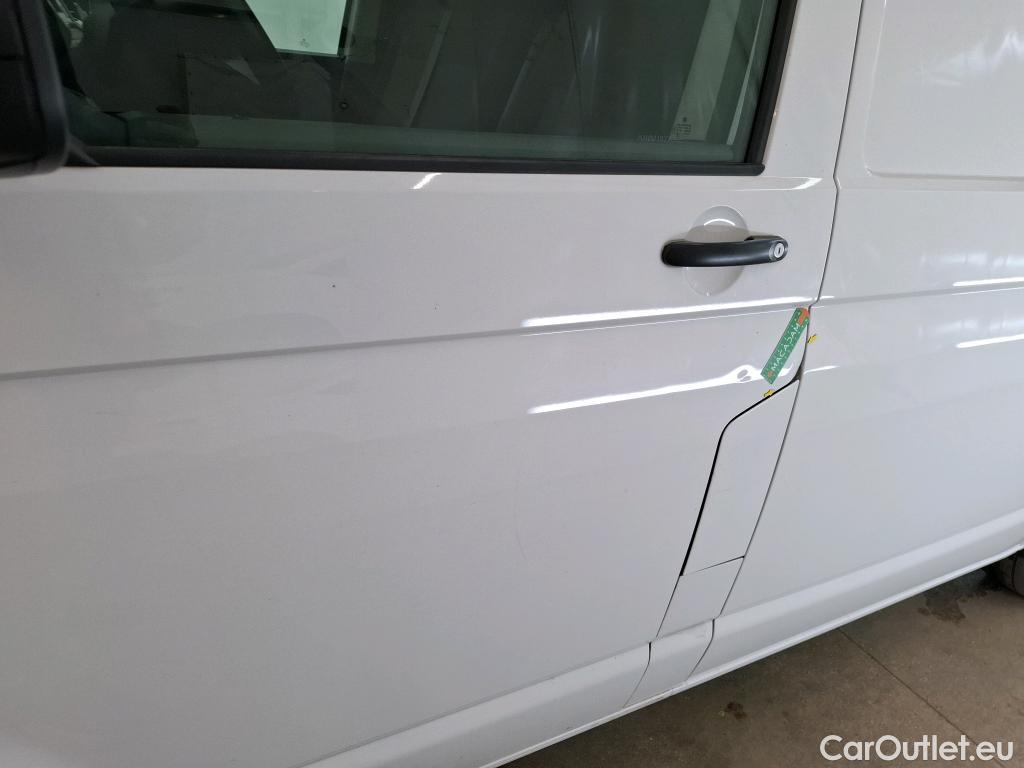  Volkswagen  Transporter VOLKSWAGEN  / 2019 / 4P / Fourgon tôlé 2.0 TDi 110 L1H1 Business #17