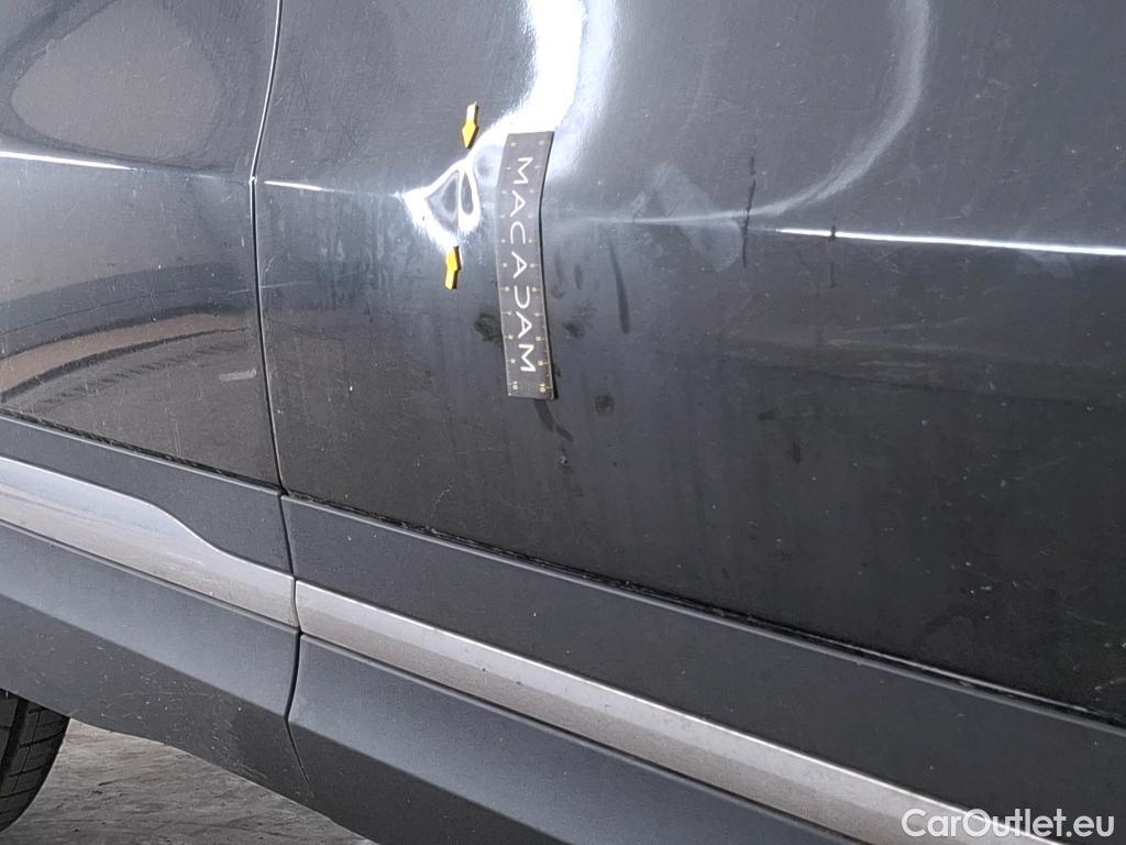  Mercedes  GLA MERCEDES-BENZ  / 2020 / 5P / SUV 1.3  250 e BUSINESS LINE DCT #51