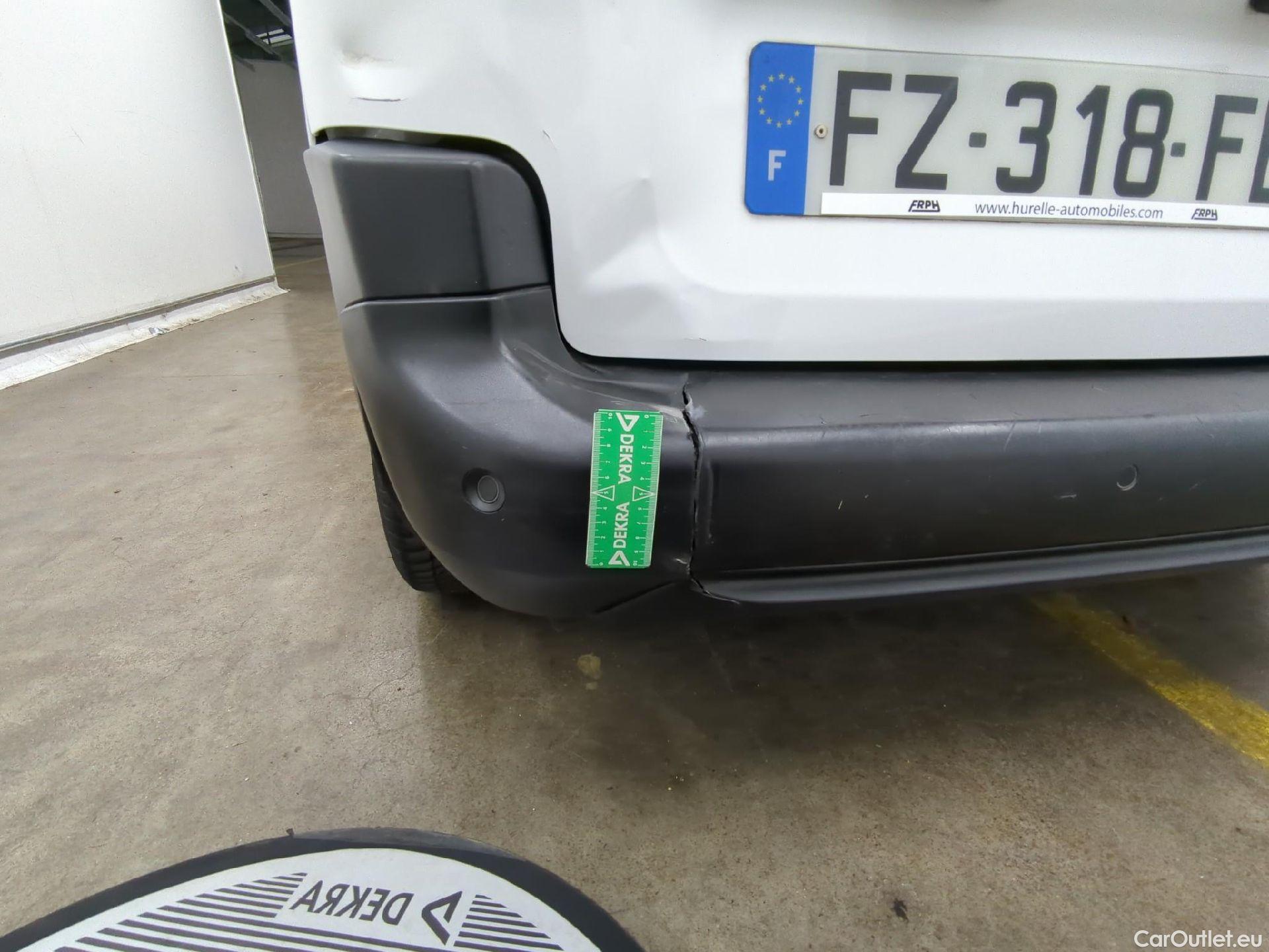  Citroen  Berlingo  Fourgon Club M 650 1.2 PureTech 130CV BVA8 E6d #36