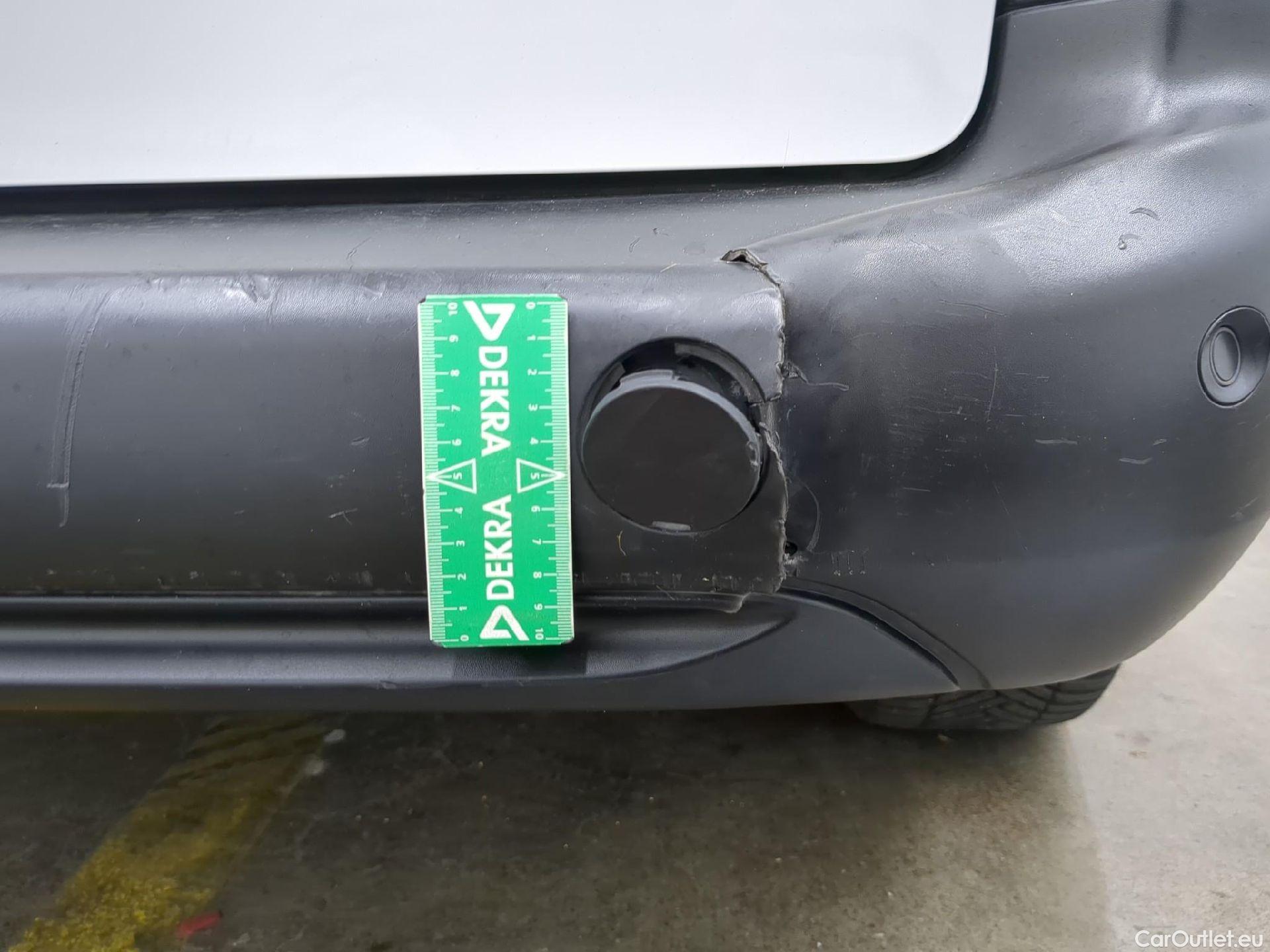  Citroen  Berlingo  Fourgon Club M 650 1.2 PureTech 130CV BVA8 E6d #39