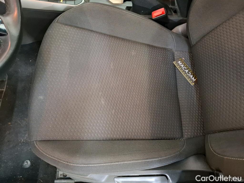  Volkswagen  Polo VOLKSWAGEN  5p Berline 1.0 TSI 95 Lounge Business #1