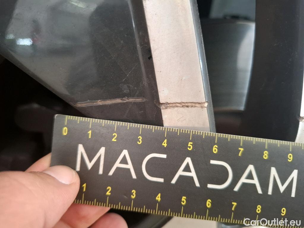  Mercedes  GLA MERCEDES-BENZ  / 2020 / 5P / SUV 1.3  250 e BUSINESS LINE DCT #68