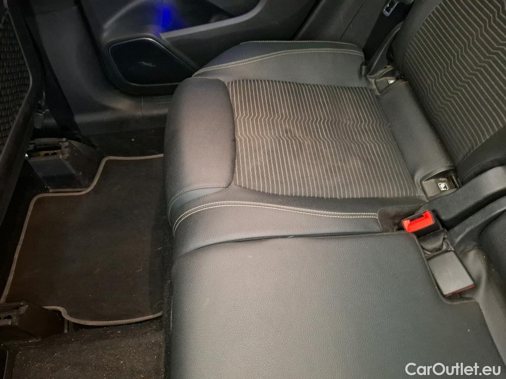  Mercedes  GLA MERCEDES-BENZ  / 2020 / 5P / SUV 1.3  250 e BUSINESS LINE DCT #63