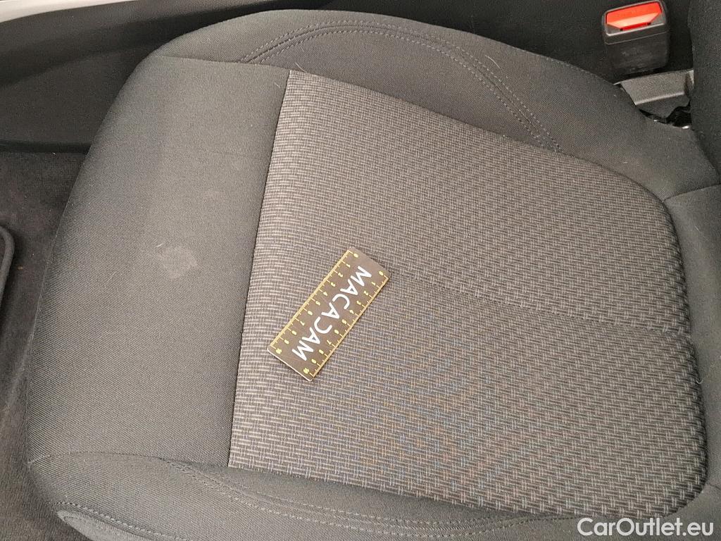  Bmw  Serie 1 BMW Série 1 / 2019 / 5P / Berline 116i DKG7 Business Design #11