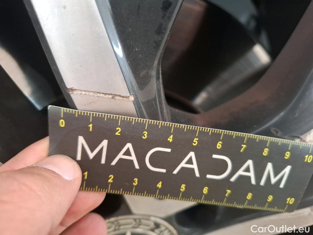  Mercedes  GLA MERCEDES-BENZ  / 2020 / 5P / SUV 1.3  250 e BUSINESS LINE DCT #69