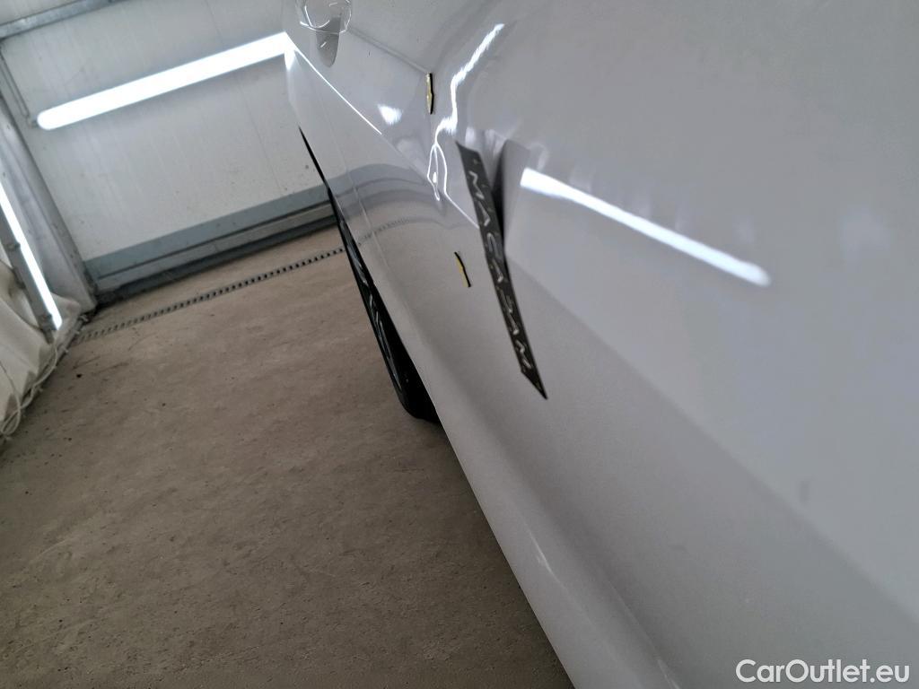  Bmw  Serie 1 BMW Série 1 / 2019 / 5P / Berline 116i DKG7 Business Design #2