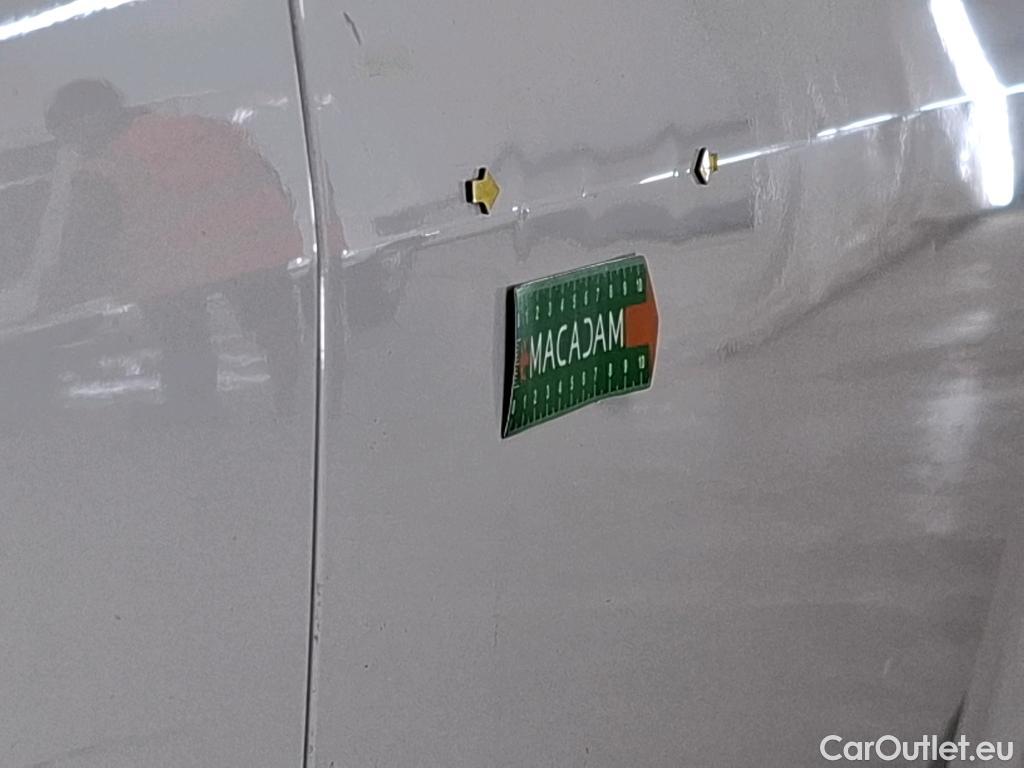  Volkswagen  Transporter VOLKSWAGEN  / 2019 / 4P / Fourgon tôlé 2.0 TDi 110 L1H1 Business #14