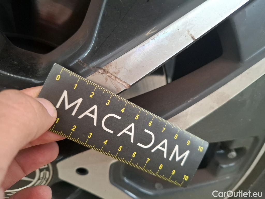  Mercedes  GLA MERCEDES-BENZ  / 2020 / 5P / SUV 1.3  250 e BUSINESS LINE DCT #70