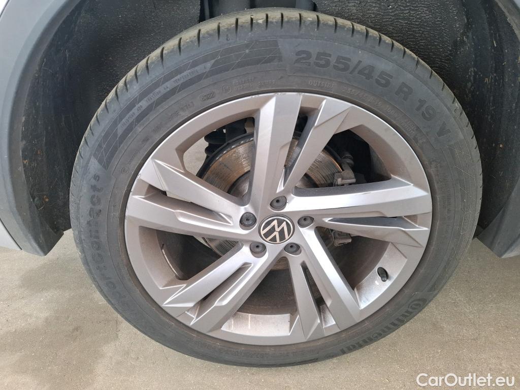  Volkswagen  Tiguan VOLKSWAGEN   2020  5P  SUV 1 4 eHybrid 245 DSG6 R Line Exclusive #5