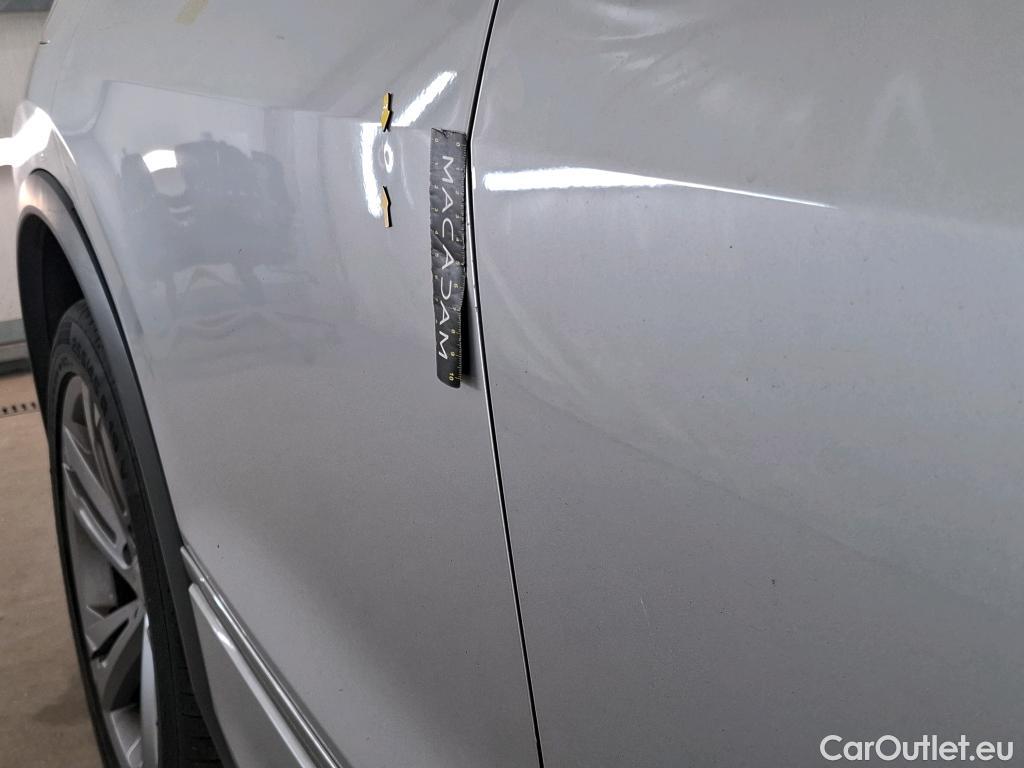  Volkswagen  Tiguan VOLKSWAGEN   2020  5P  SUV 1 4 eHybrid 245 DSG6 R Line Exclusive #28