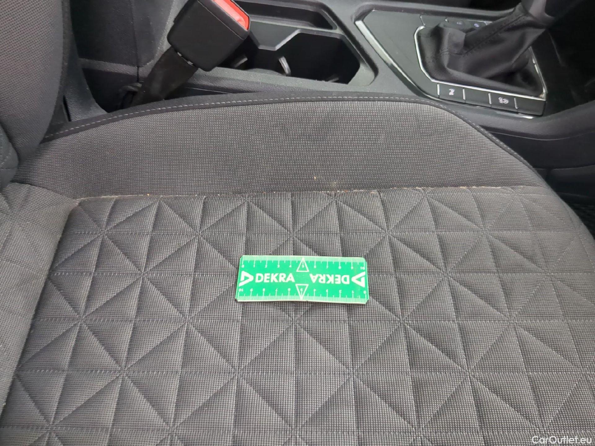  Volkswagen  Tiguan VOLKSWAGEN  / 2020 / 5P / SUV 2.0 TDI 150 DSG7 Life Business #3