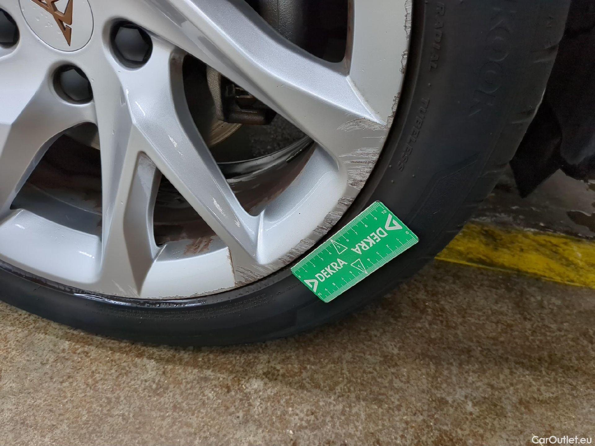  Cupra  Formentor CUPRA  / 2020 / 5P / SUV 1.4 e-HYBRID 204ch DSG6 Business Edition #1