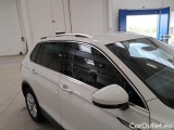  Volkswagen  Tiguan VOLKSWAGEN  / 2020 / 5P / SUV 2.0 TDI SCR 110KW LIFE DSG #40
