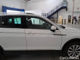  Volkswagen  Tiguan VOLKSWAGEN  / 2020 / 5P / SUV 2.0 TDI SCR 110KW LIFE DSG #42