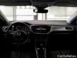  Volkswagen  T-ROC VOLKSWAGEN  / 2017 / 5P / SUV 1.0 TSI STYLE #3