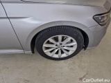  Volkswagen  Passat VOLKSWAGEN  / 2019 / 5P / STATION WAGON VAR. 2.0TDI SCR EVO 110KW BUSIN. BMT DSG #44