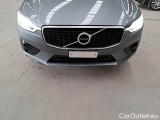  Volvo  XC60 VOLVO  / 2017 / 5P / SUV B4 D AWD GEARTR. R-DESIGN #36