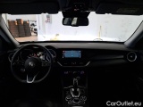  Alfa Romeo   STELVIO ALFA ROMEO / 2017 / 5P / SUV 2.2 TURBO DIESEL 190CV BUSINESS AT8 Q4 #3