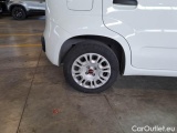  Fiat  Panda FIAT  / 2011 / 5P / BERLINA 1.2 69CV SeS E6D-TEMP EASY #18