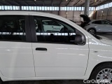  Fiat  Panda FIAT  / 2011 / 5P / BERLINA 1.2 69CV SeS E6D-TEMP EASY #43