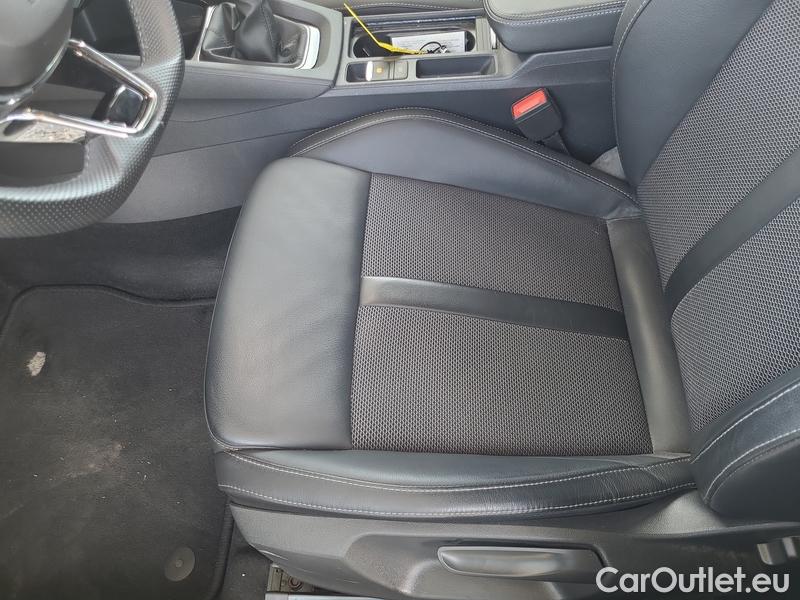  Skoda  Octavia  Lim. (NX3)(2020) Oct.2.0TDI 110 Style 5d #9