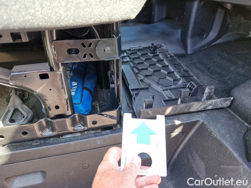  Ford  Transit  (2012) Tr.TDCi96 350 TREND L2 FWD #32