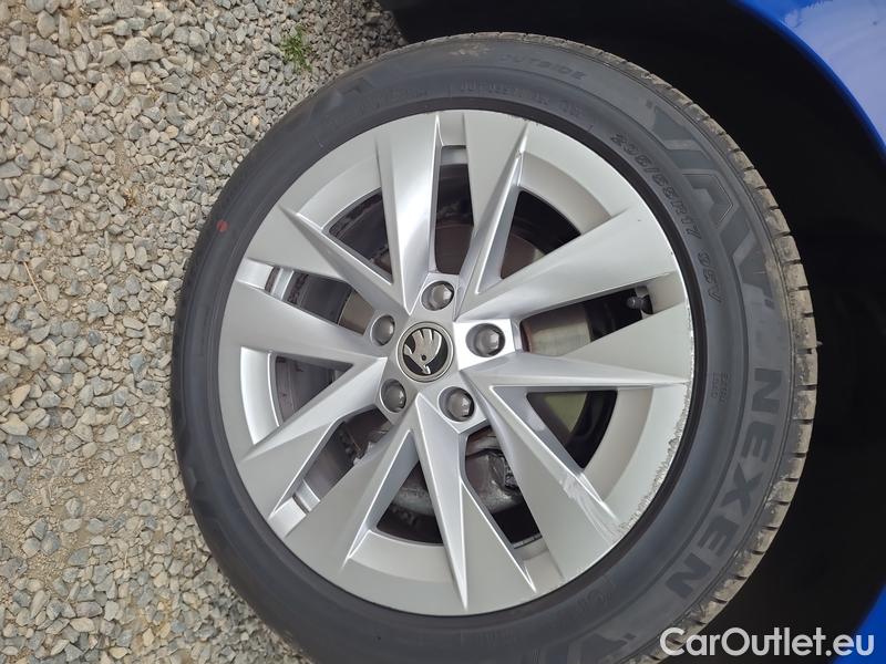  Skoda  Octavia  Combi (NX3)(2020) Oct.Combi 1.5TSI 110 Style #3