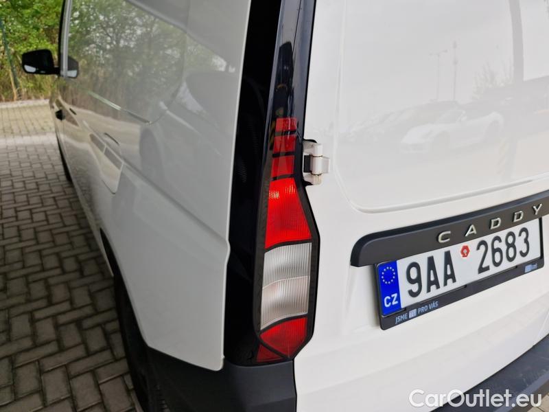  Volkswagen  Caddy  (SBB/SBJ)(2020)  Maxi 2.0 TDI 75 4d #20
