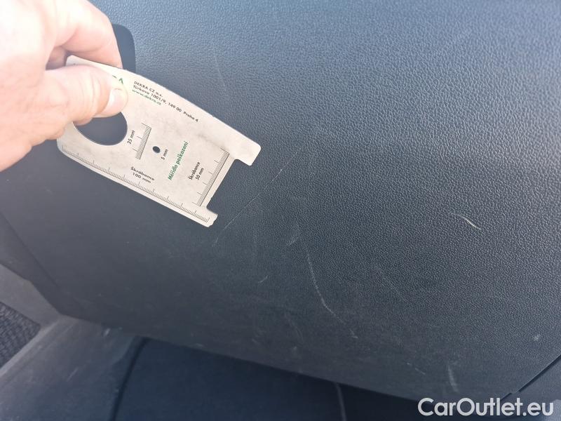  Volkswagen  Tiguan  (AX1)(2020)  2.0TSI 140 Elegan 4M AT #30