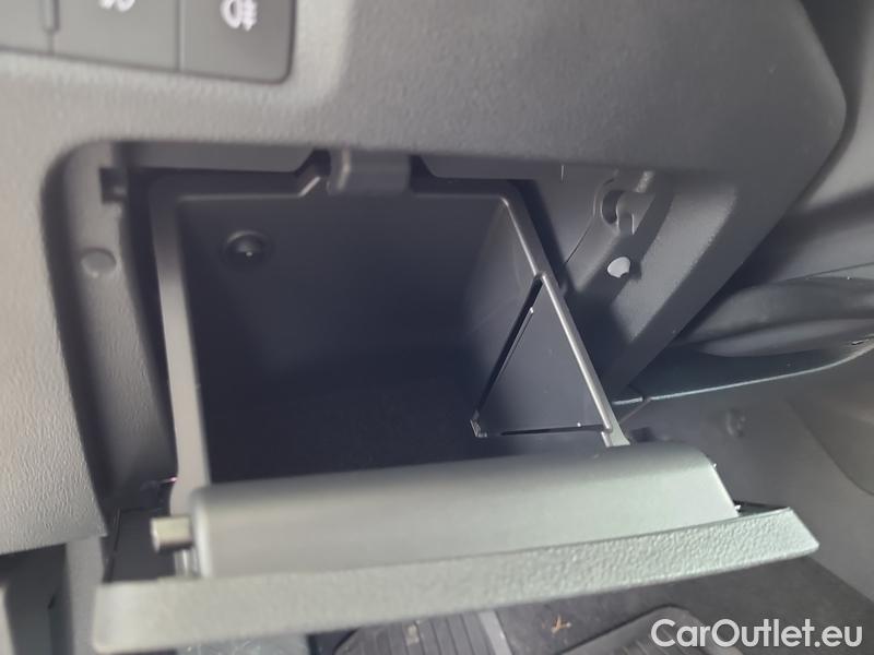  Skoda  Octavia  Combi (NX3)(2020) Oct.Combi 1.5TSI 110 Style #17