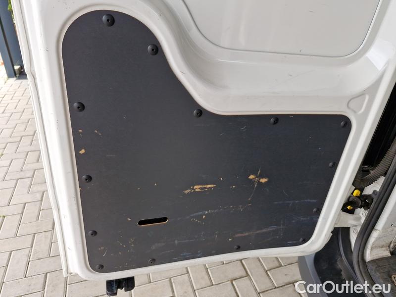  Volkswagen  Caddy  (SBB/SBJ)(2020)  Maxi 2.0 TDI 75 4d #15