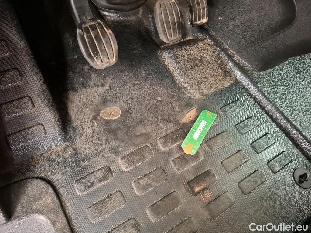  Citroen  Jumpy  Fourgon Club M 1.5 BlueHDi 100CV BVM6 E6d #34