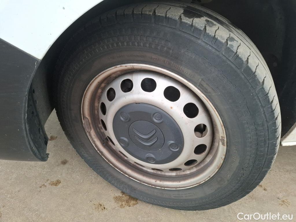  Citroen  Jumpy CITROEN  / 2016 / 4P / Fourgon tôlé M BlueHDi 100 S&S BVM6 Club #21