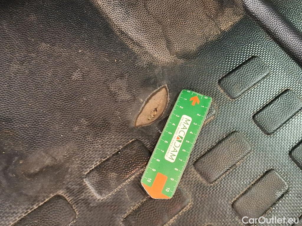  Citroen  Jumpy  Fourgon Club M 1.5 BlueHDi 100CV BVM6 E6d #35