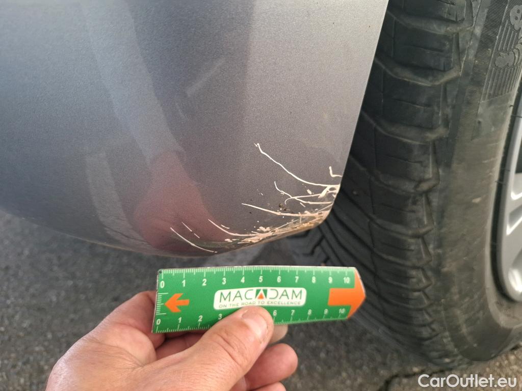  Peugeot  208  Affaire Premium Pack 1.5 HDi 100CV BVM5 E6dT #23