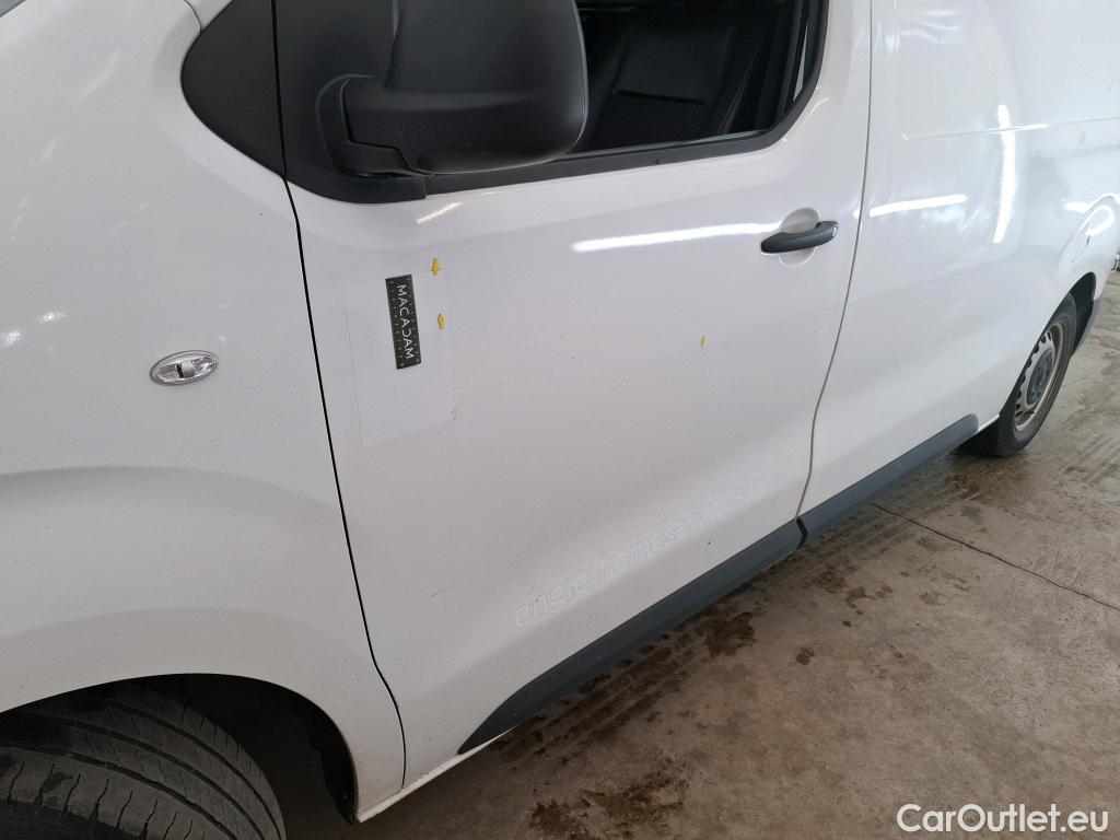  Citroen  Jumpy CITROEN  / 2016 / 4P / Fourgon tôlé M BlueHDi 100 S&S BVM6 Club #33