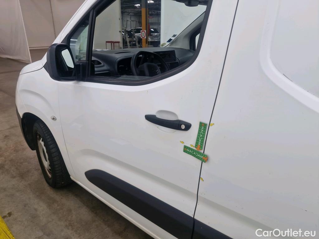  Citroen  Berlingo  Fourgon Club XL 950 1.5 BlueHDi 100CV BVM5 E6dT #26