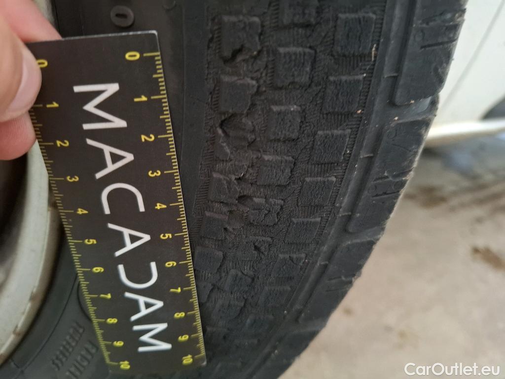  Citroen  Jumpy CITROEN  / 2016 / 4P / Fourgon tôlé M BlueHDi 100 S&S BVM6 Club #23