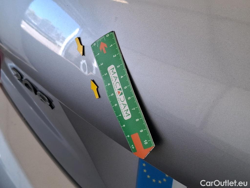  Peugeot  208  Affaire Premium Pack 1.5 HDi 100CV BVM5 E6dT #40