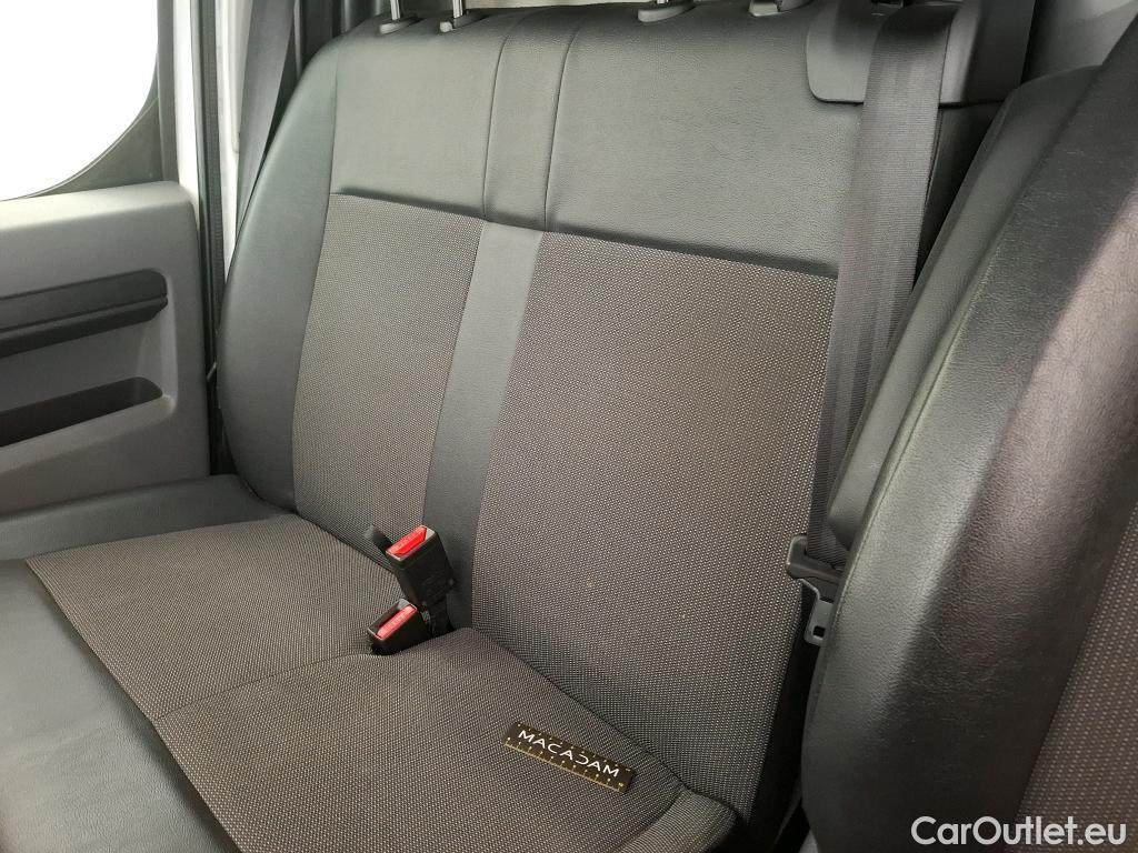  Citroen  Jumpy CITROEN  / 2016 / 4P / Fourgon tôlé M BlueHDi 100 S&S BVM6 Club #40