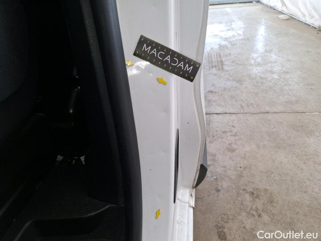  Citroen  Jumpy CITROEN  / 2016 / 4P / Fourgon tôlé M BlueHDi 100 S&S BVM6 Club #15