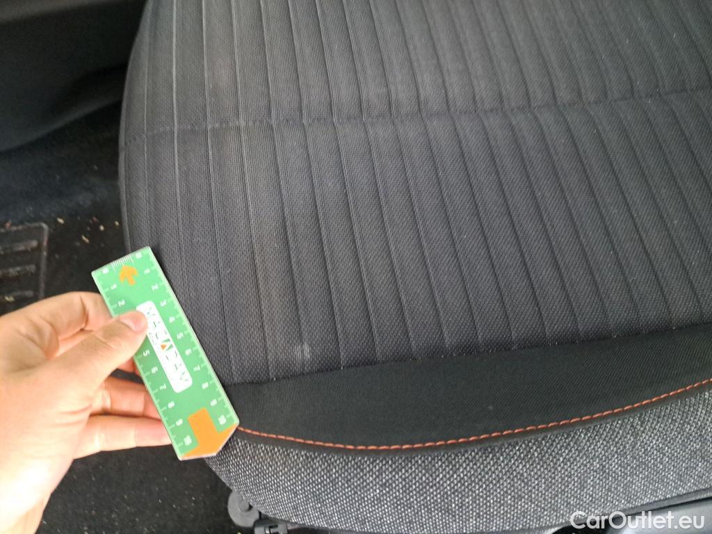  Peugeot  2008   Société Active Business 1.2 PureTech 130CV BVA8 E6d / TRANSFO VP/VF #20