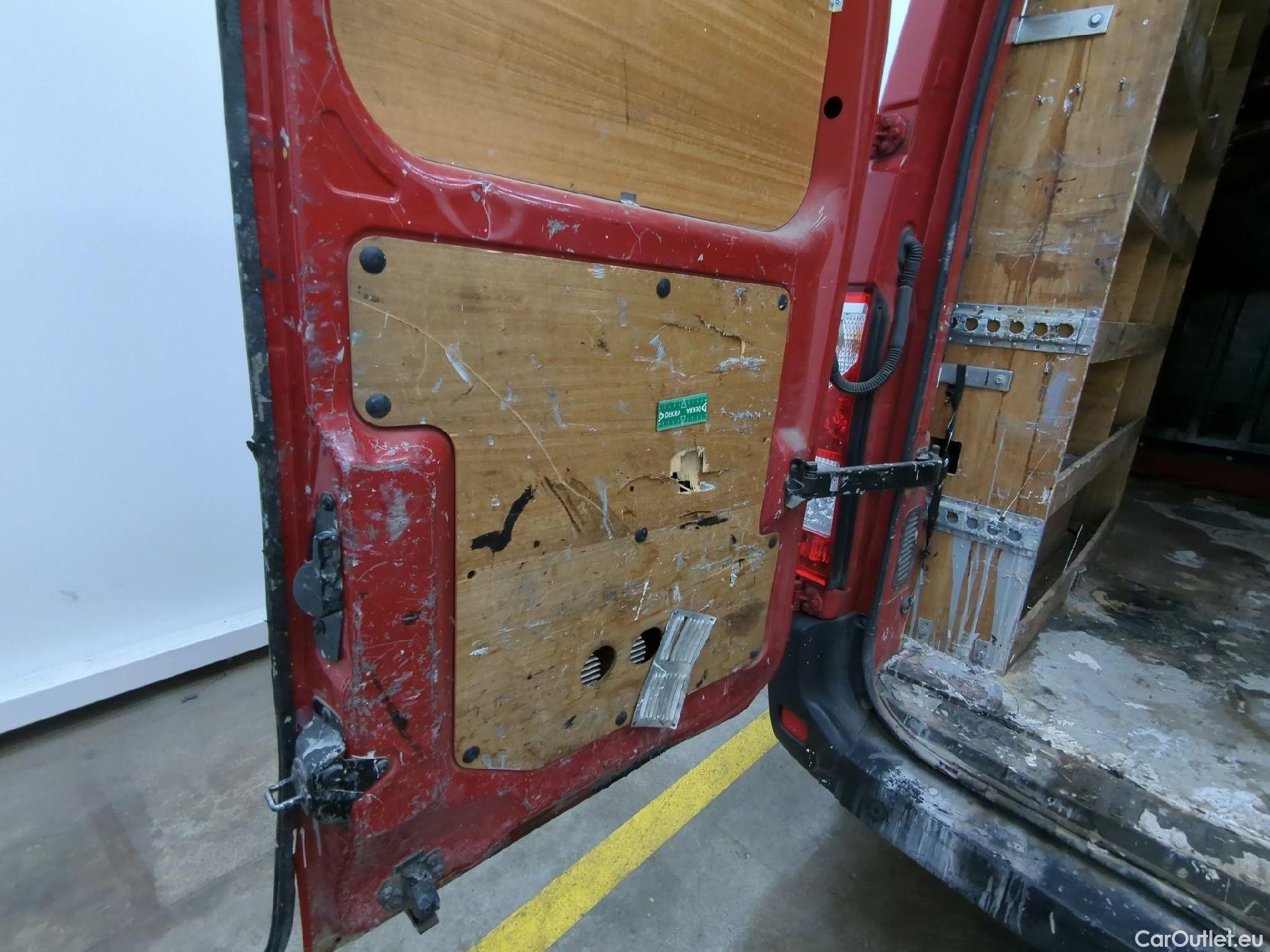  Renault  Master RENAULT  VU 4p Fourgon FG GCf Trac F3500 L2H2 dCi 110 S&S Euro6 #15