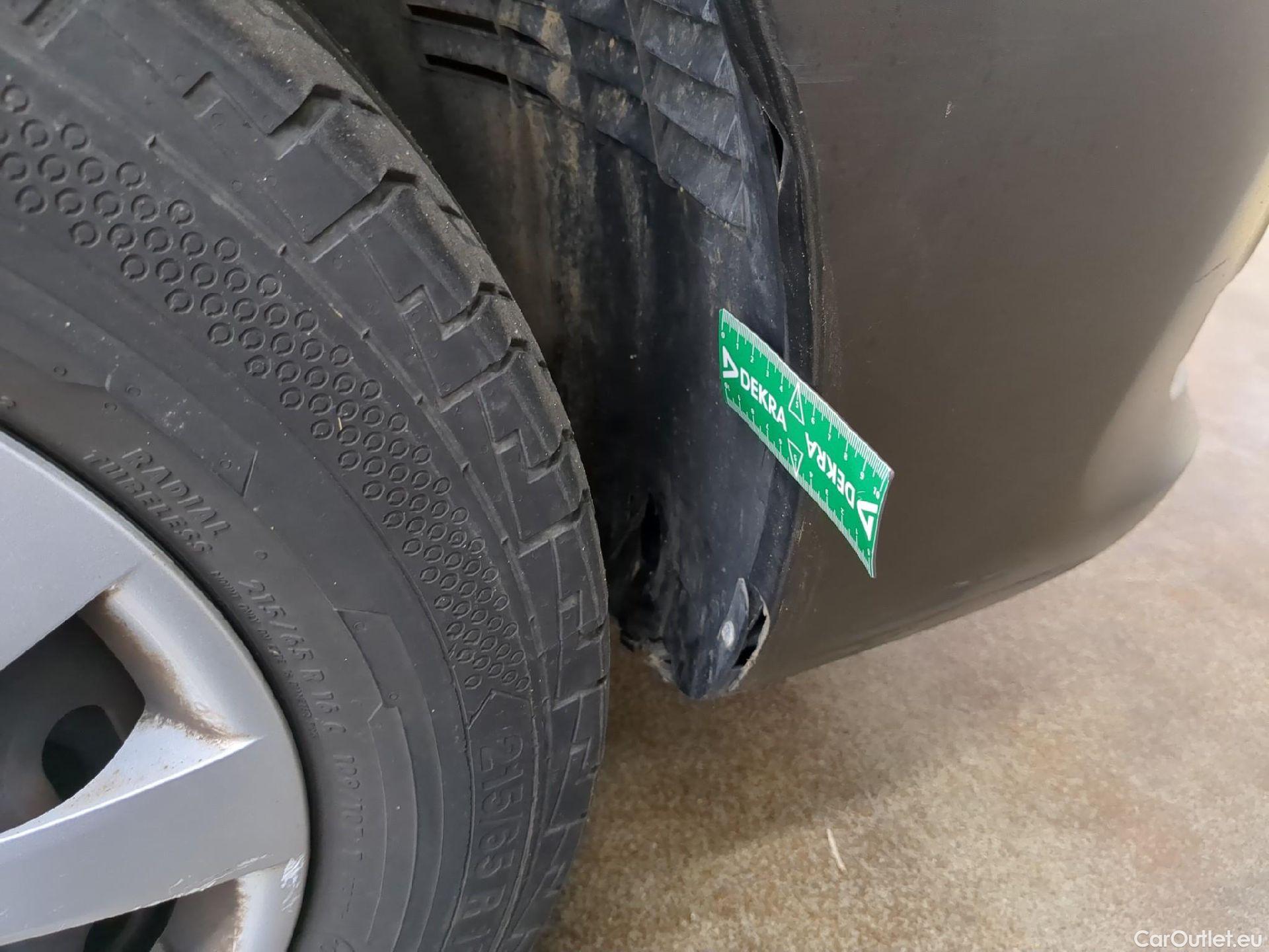  Renault  Trafic  Fourgon L1H1 1000 Confort 1.6 dCi 95CV BVM6 E6dT #18