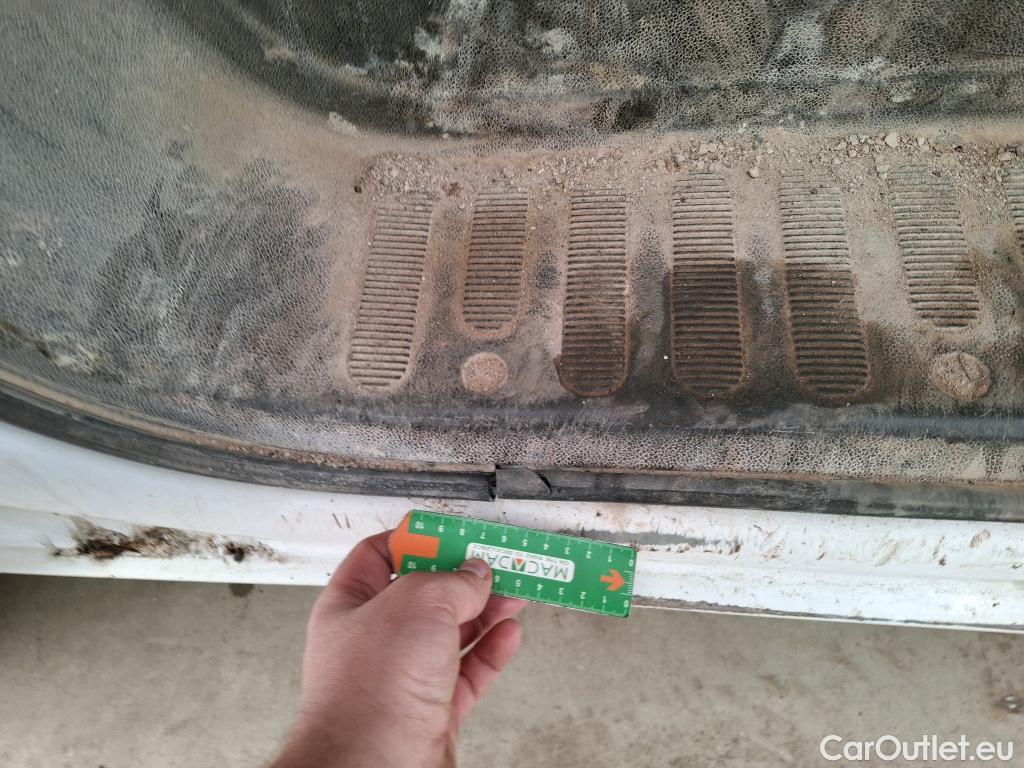  Renault  Master RENAULT  VU 4p Fourgon Gd Conf F3500 L2H2 dCi 125 #47