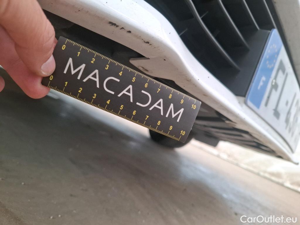  Renault  Megane RENAULT Mégane Société / 2016 / 5P / Berline / VU Air Nav 2P Blue dCi 95 #25