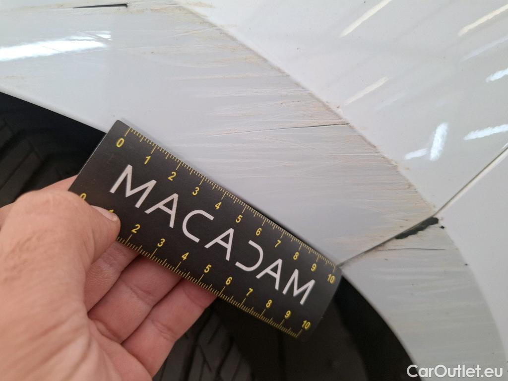  Renault  Megane RENAULT Mégane Société / 2016 / 5P / Berline / VU Air Nav 2P Blue dCi 95 #17