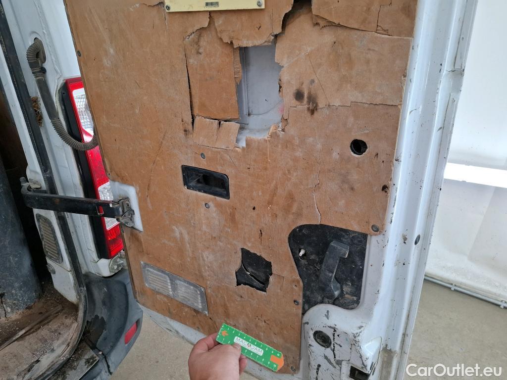  Renault  Master RENAULT  VU 4p Fourgon Gd Conf F3500 L2H2 dCi 125 #60