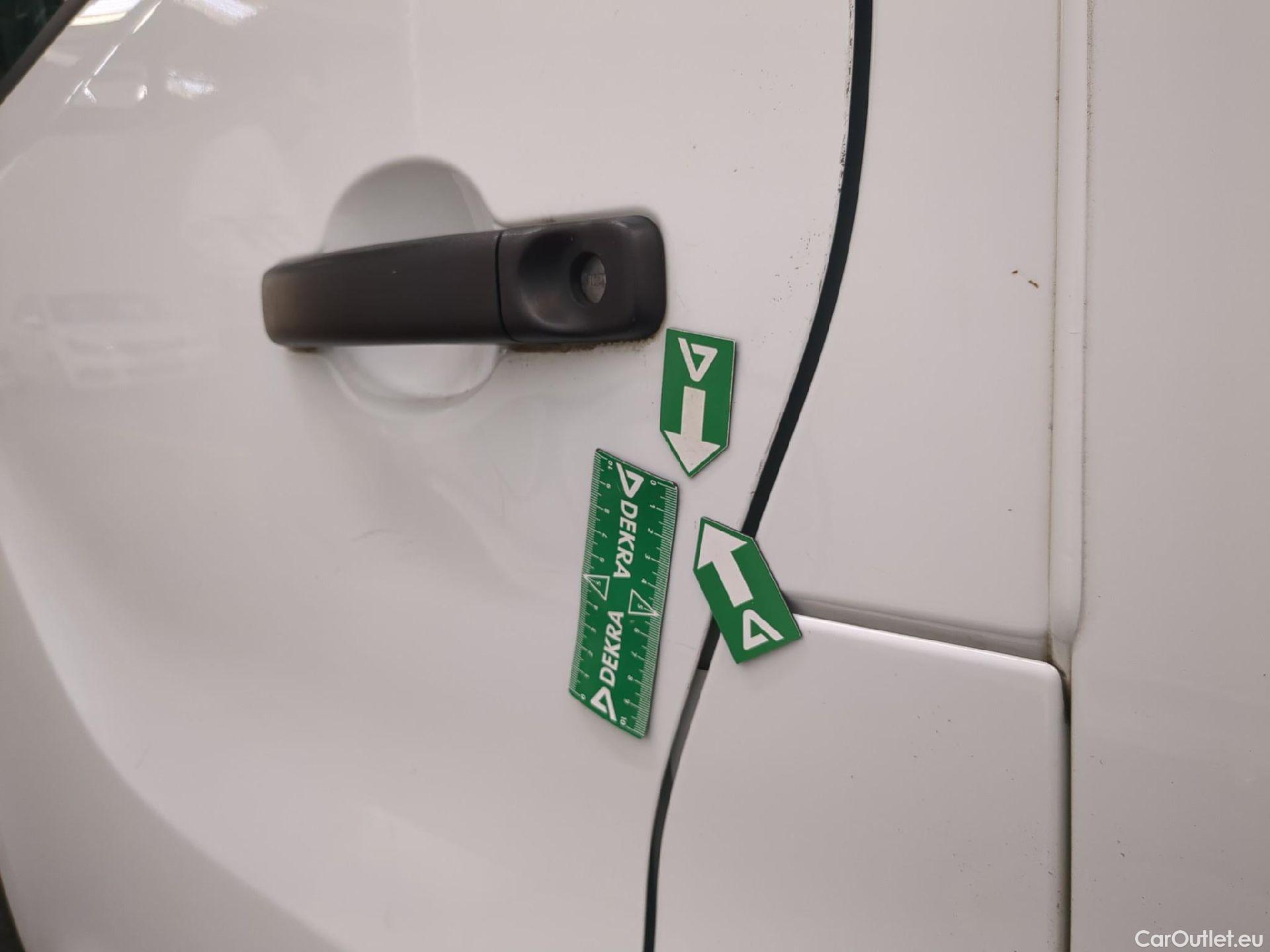  Renault  Trafic  Fourgon L1H1 1000 Confort 1.6 dCi 95CV BVM6 E6dT #58